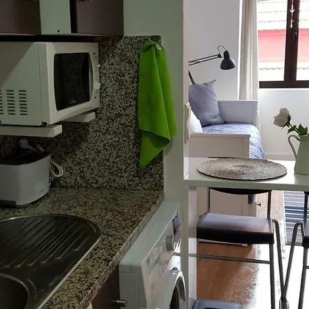Joli Studio Dans Quartier Typique Gaia\porto アパート *